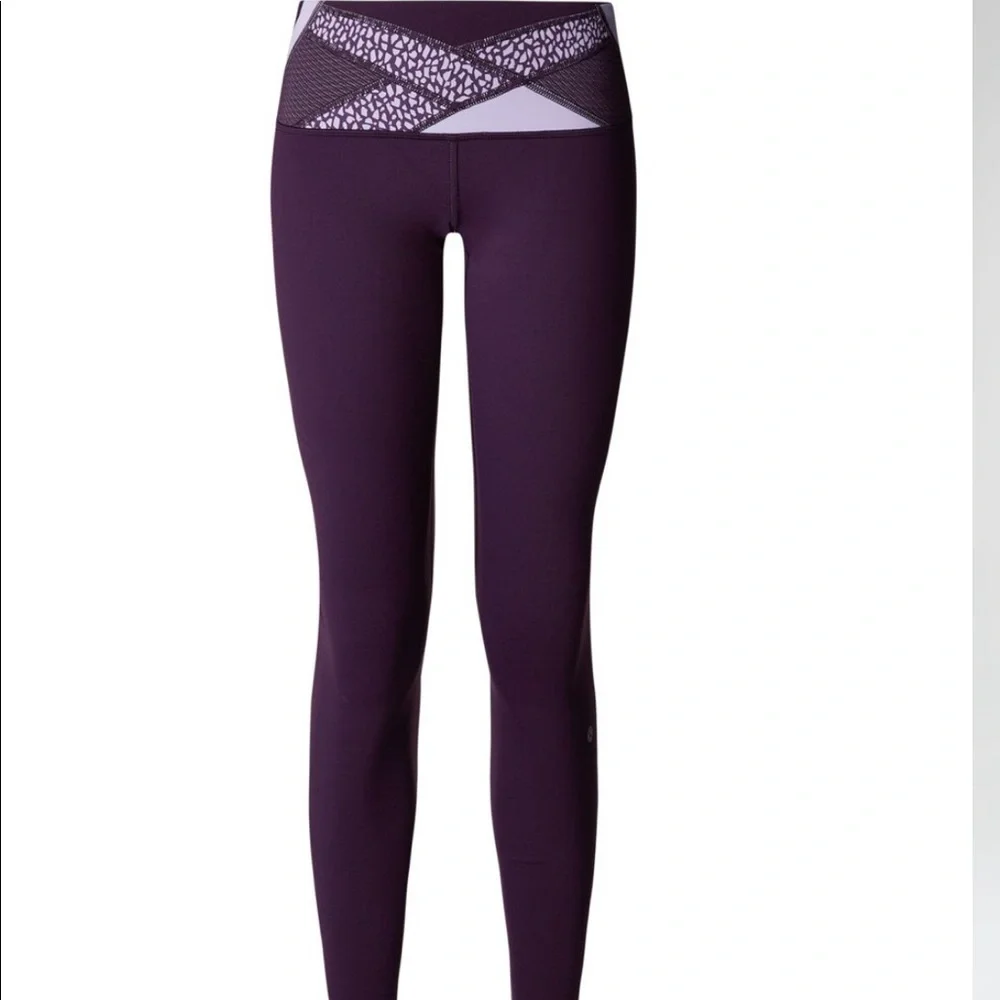 Lululemon Wunder Under Pant III - Picture 2 of 5